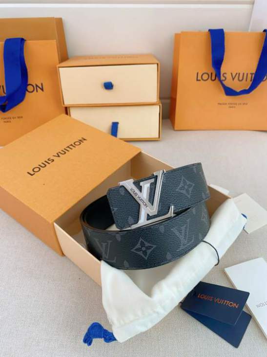 Picture of Louis Vuitton Belts _SKUfw237147641fw